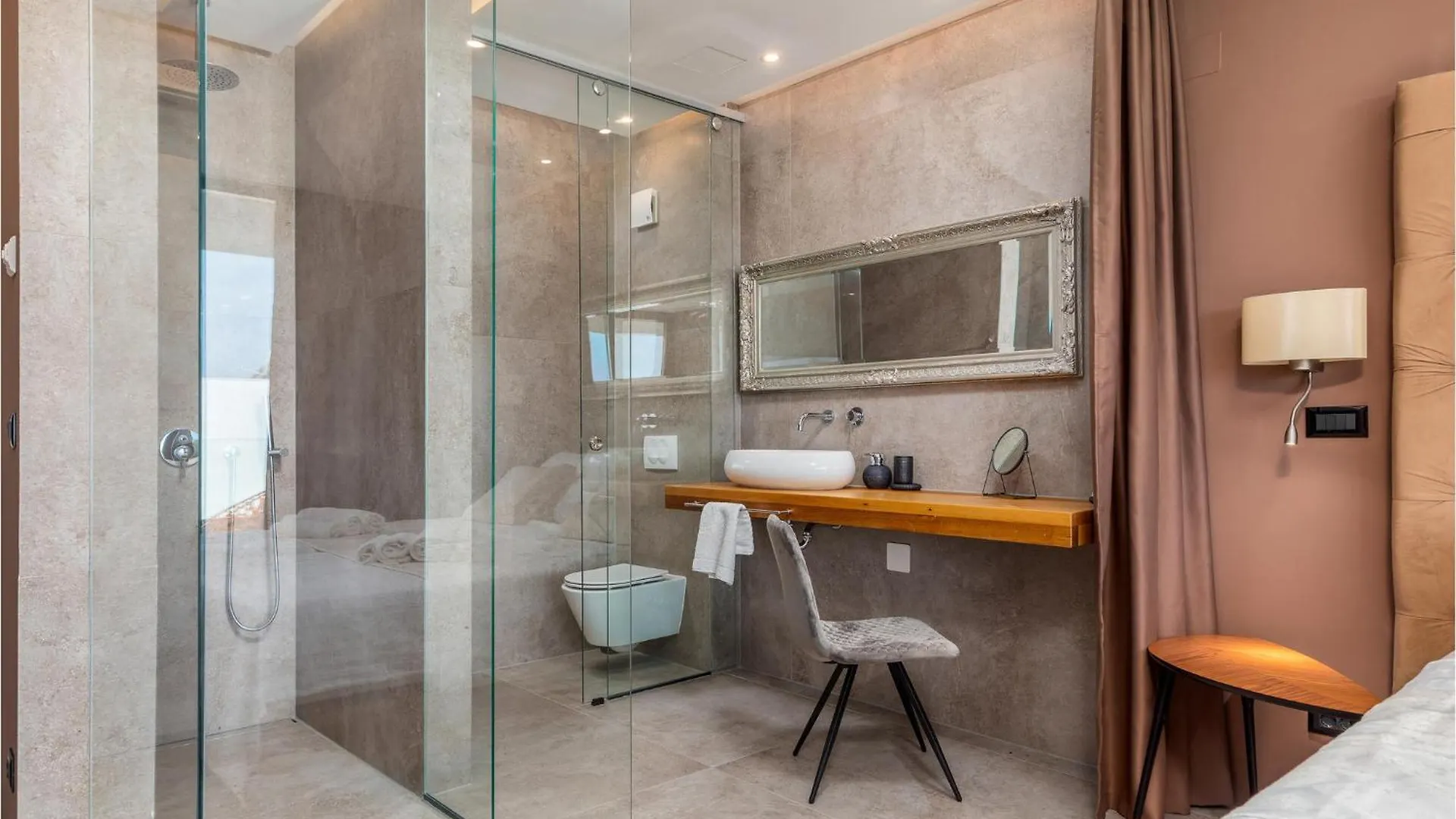 Stunning Home In Liznjan With Wifi Holiday home