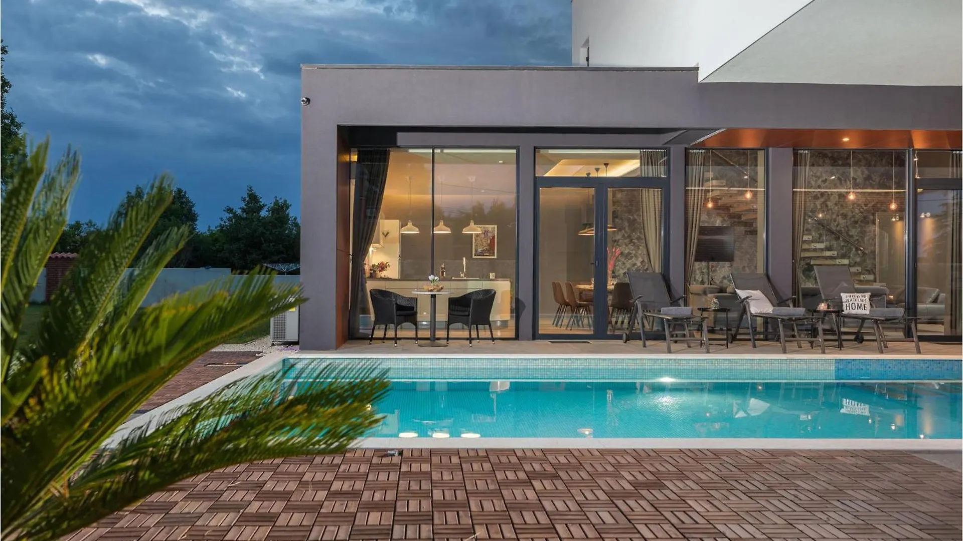 Stunning Home In Liznjan With Wifi 0*,  Croatia