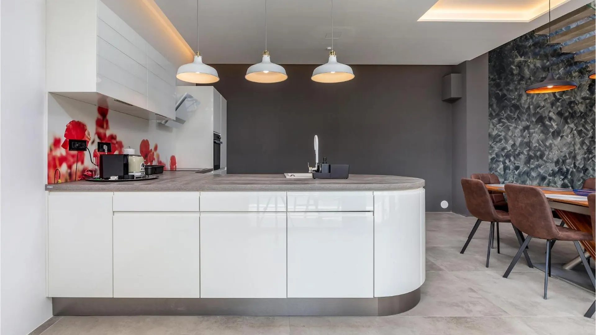 Stunning Home In Liznjan With Wifi 0*,